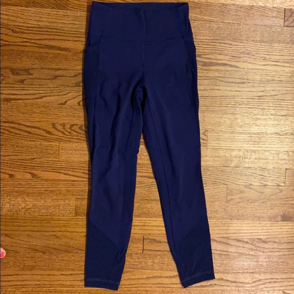 Lululemon navy blue leggings size 6
